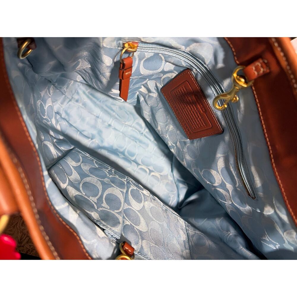 Coach Legacy Gigi Tote Shoulder Bag Whiskey leather brass turnlock pocket F12888 - Picture 7 of 11